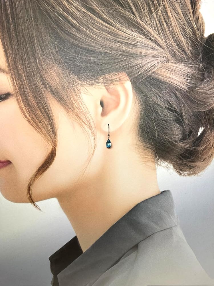 Amazon | K10WG ブルートパーズ 雫型ぶら下がりフックピアス